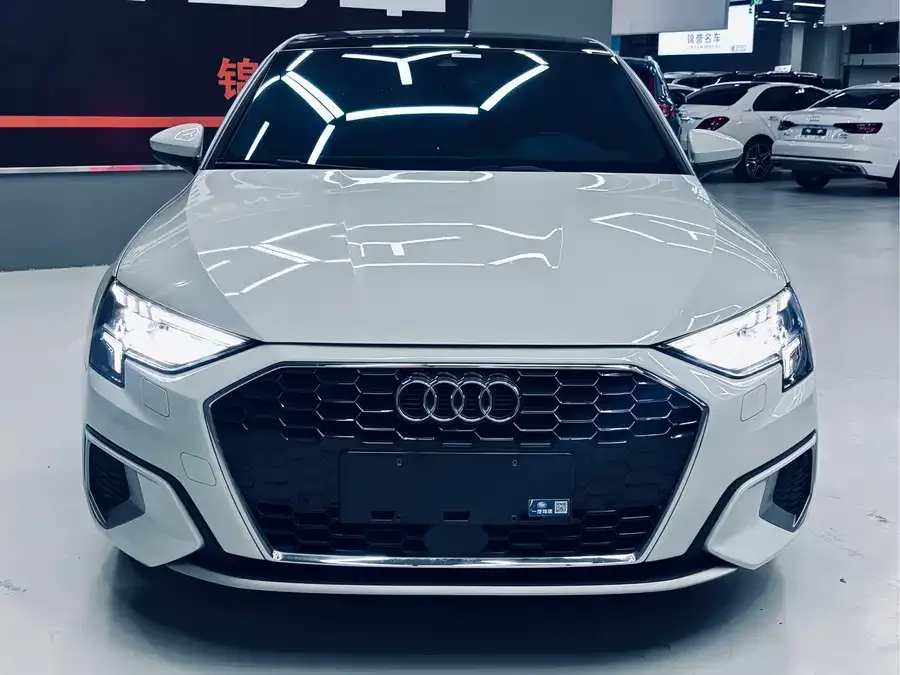 Audi A3 2022 Sportback 35 TFSI Fashionable and Elegant 2022 — миниатюра 4