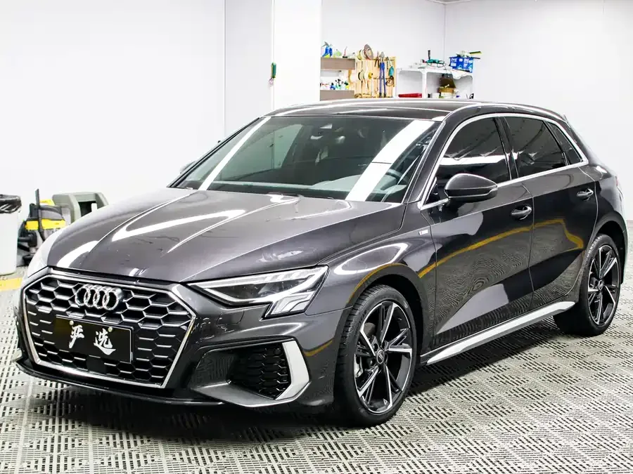 Audi A3 2022 Sportback 35 TFSI stylish and sporty 2022 — фото 1, купить с доставкой в Москву
