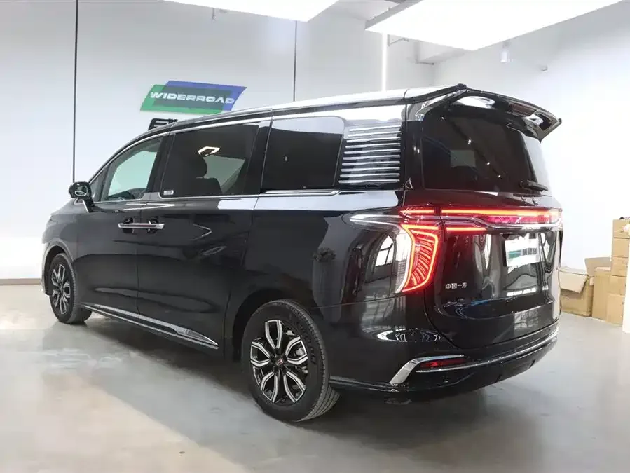 Hongqi HQ9 Hongqi HQ9 2023 2.0T Intelligent Connection Flagship Edition 2023 — миниатюра 2