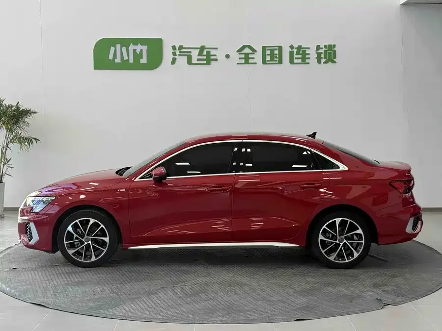 Audi A3 2022 A3L Limousine 35 TFSI aggressive and sporty 2022 — миниатюра 2