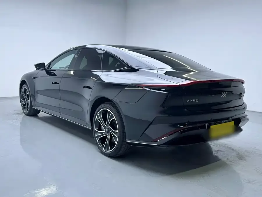 IM Motors L7 Zhiji L7 2022 Dynamic 2025 — миниатюра 4
