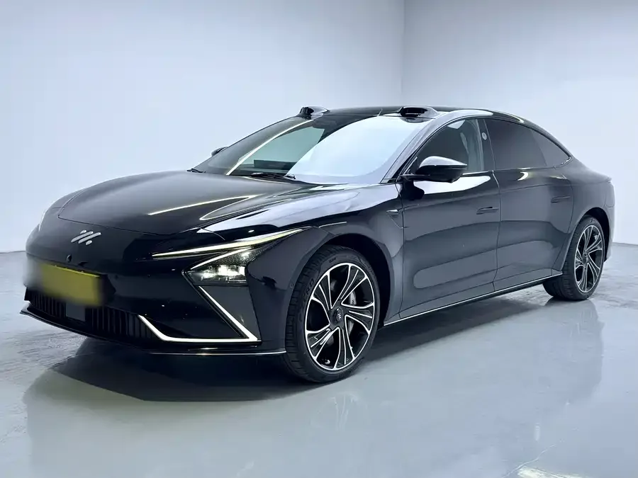 IM Motors L7 Zhiji L7 2022 Dynamic 2025 — фото 1, купить с доставкой в Москву
