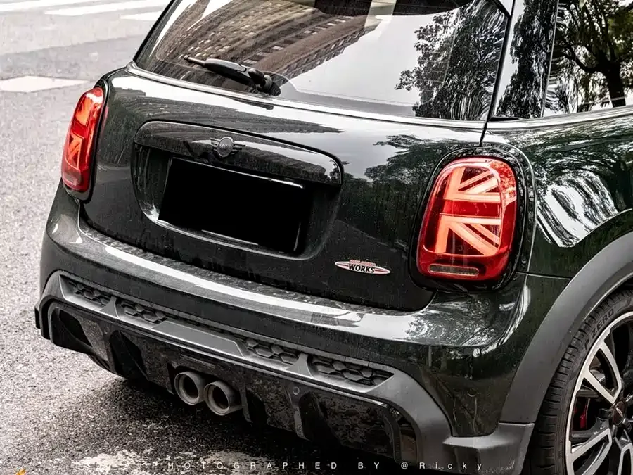 MINI JCW MINI JCW 2022 facelift 2.0T JOHN COOPER WORKS ALL-IN 2023 — миниатюра 4