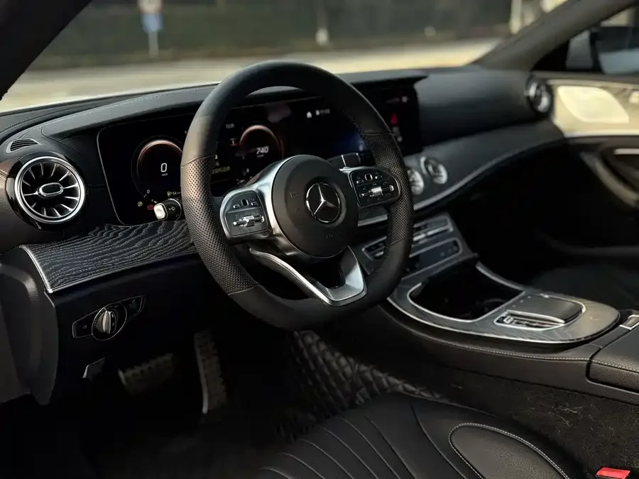 Mercedes-Benz CLS Mercedes-Benz CLS 2022 CLS 300 luxury model 2022 — миниатюра 3