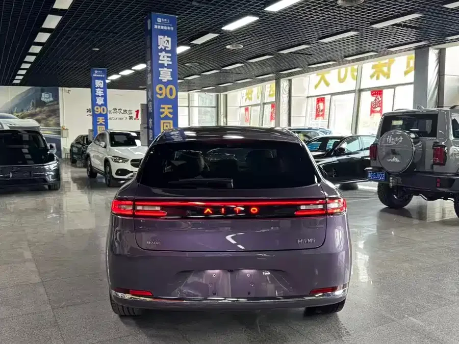 AITO M5 M5 2025 Extended Range Ultra Rear-wheel Drive 2026 — миниатюра 3