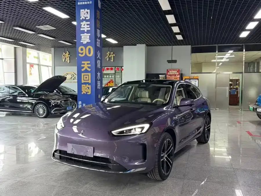 AITO M5 M5 2025 Extended Range Ultra Rear-wheel Drive 2026 — фото 1, купить с доставкой в Москву