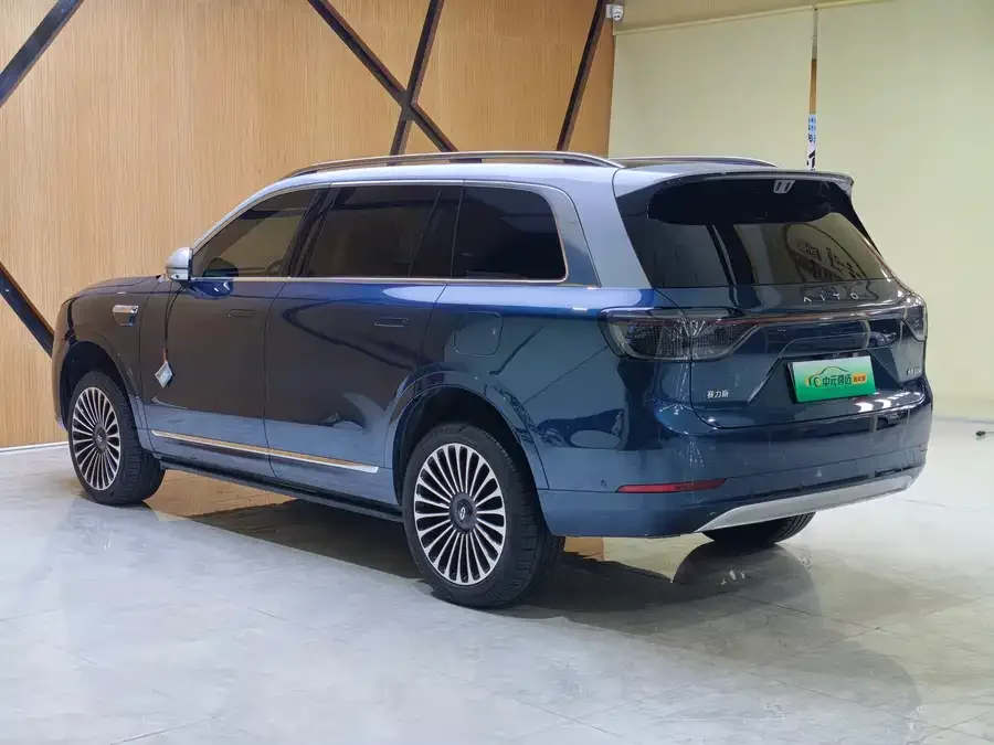 AITO M9 Wenjie M9 2025 Pure Electric Ultra Edition 100kWh 6-Seat Version (192-line LiDAR) 2025 — миниатюра 3