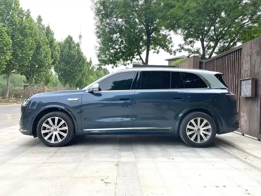 AITO M8 Wenjie M8 2025 Extended Range Max+ Version 53.4kWh 6-Seater (192-line LiDAR) 2025 — миниатюра 5