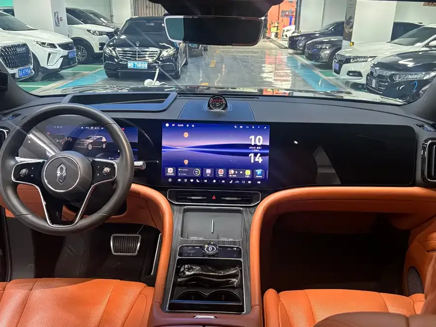 AITO M9 M9 2024 Extended Range Ultra Edition 42kWh 6-seater Edition 2024 — миниатюра 3