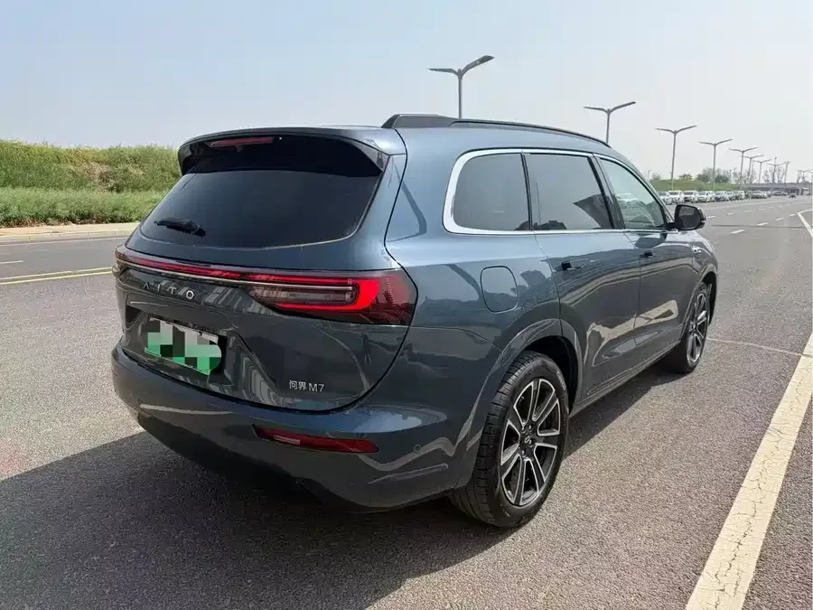 AITO M7 Wenjie M7 2024 1.5T Intelligent Driving Rear-wheel Drive Ultra Edition 5 Seaters 2024 — миниатюра 4