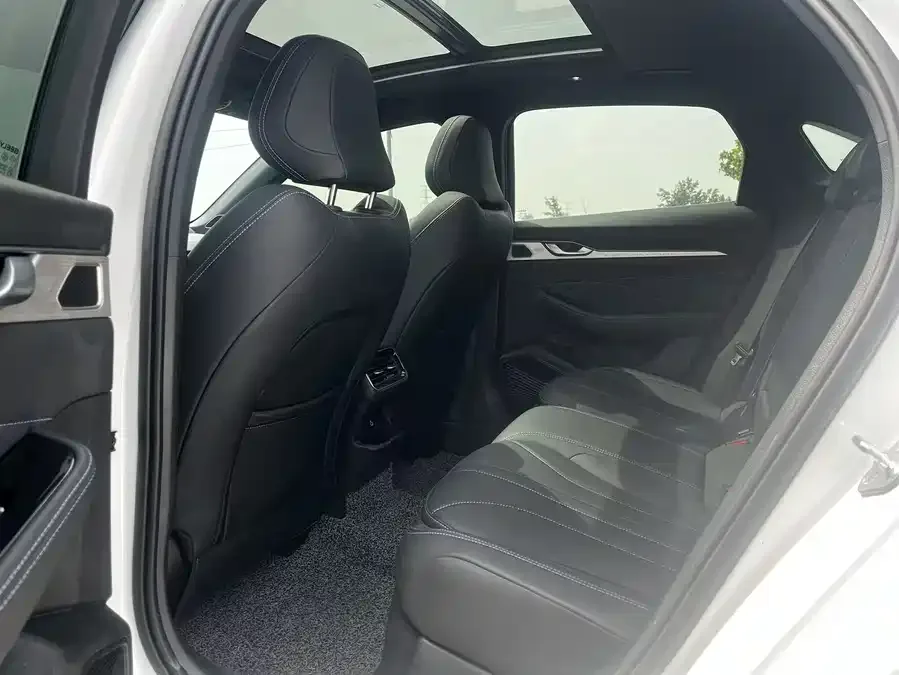 Geely Xingrui Xingrui 2026 Oriental Yao 1.5TD Fuyao Edition 2026 — миниатюра 2