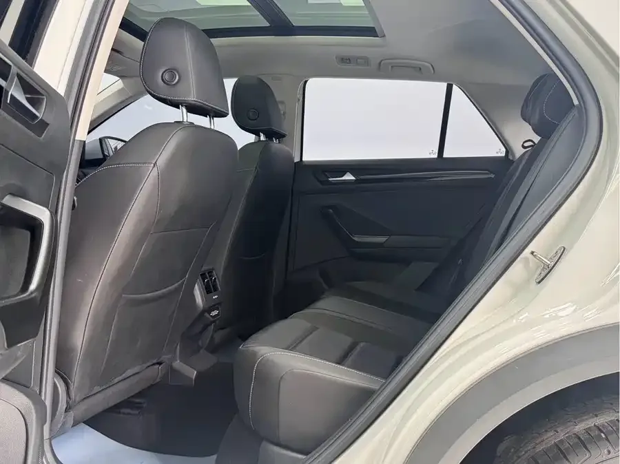 Haval H6 Haval H6 2023 National Fashion Edition 1.5T Automatic Champion Edition 2023 — миниатюра 4