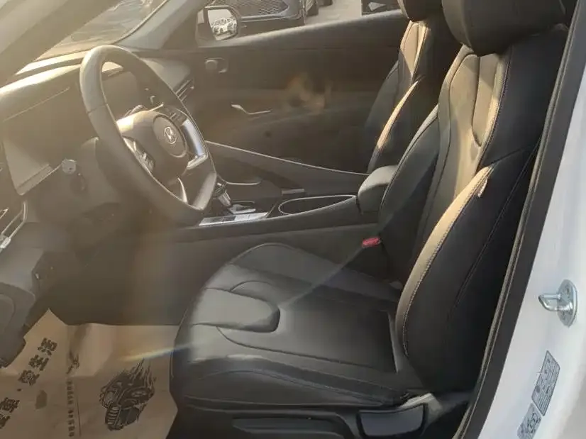 Hyundai Elantra Elantra 2022 1.5L CVT GLX Elite Edition 2023 — миниатюра 2