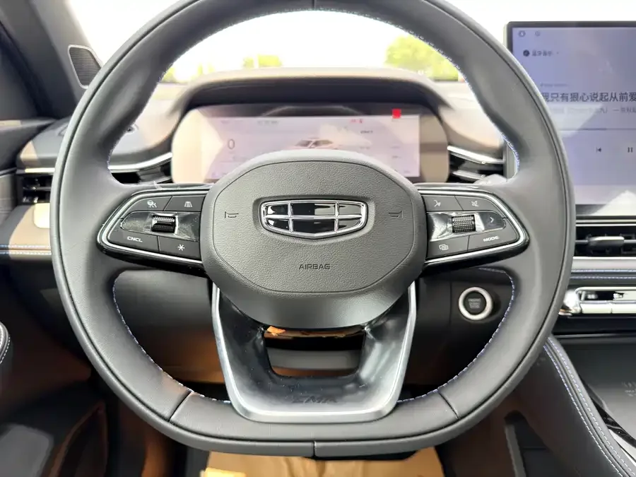 Geely Xingrui Xingrui 2026 Dongfang Yao 1.5TD Kunlun Edition 2026 — миниатюра 5