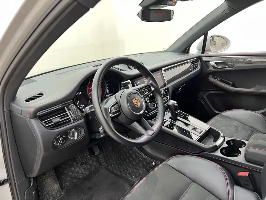 Porsche Macan Macan 2023 Macan GTS 2.9T 2024 — миниатюра 4