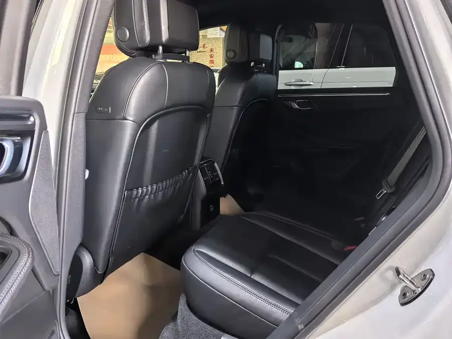 Porsche Macan Macan 2024 Macan 2.0T 2024 — миниатюра 5