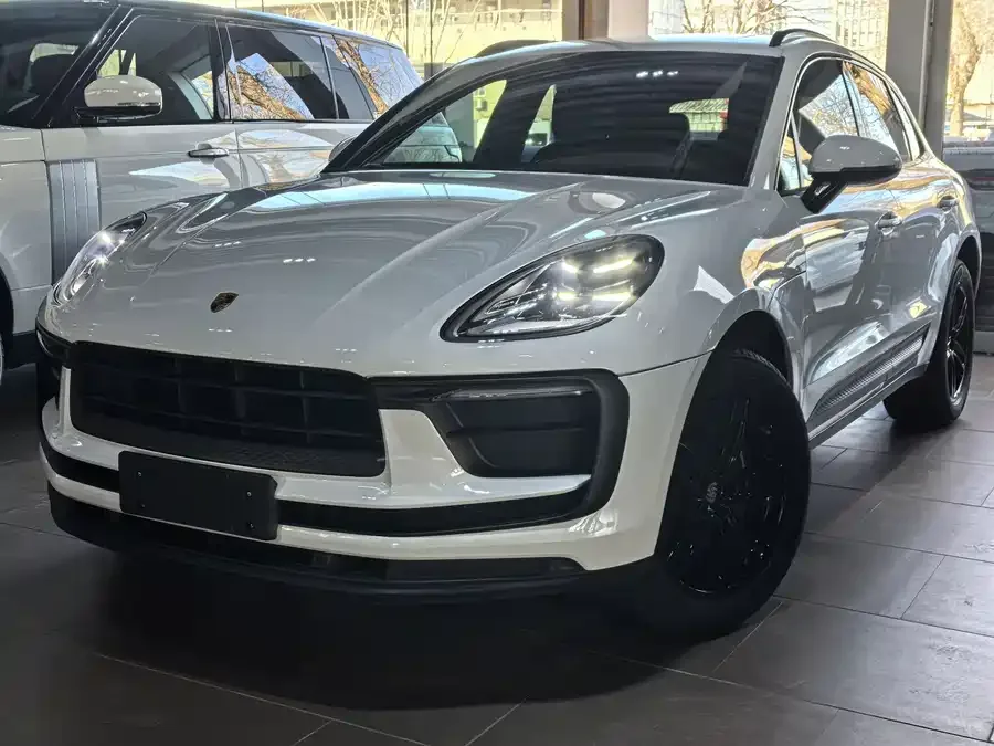 Porsche Macan 2024