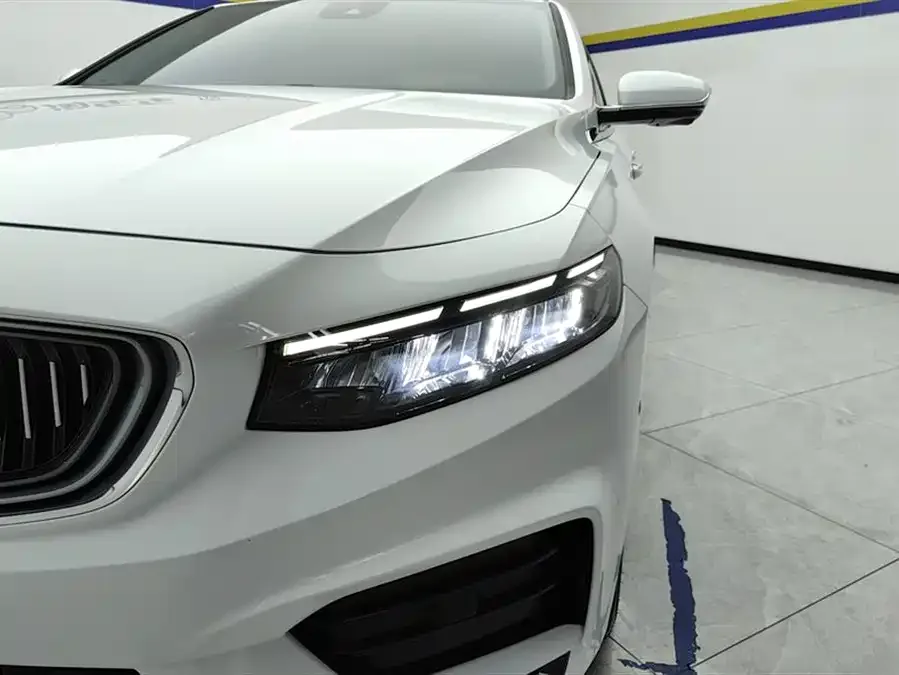 Geely Xingrui Xingrui 2021 Model 2.0TD Premium Edition 2022 — миниатюра 2
