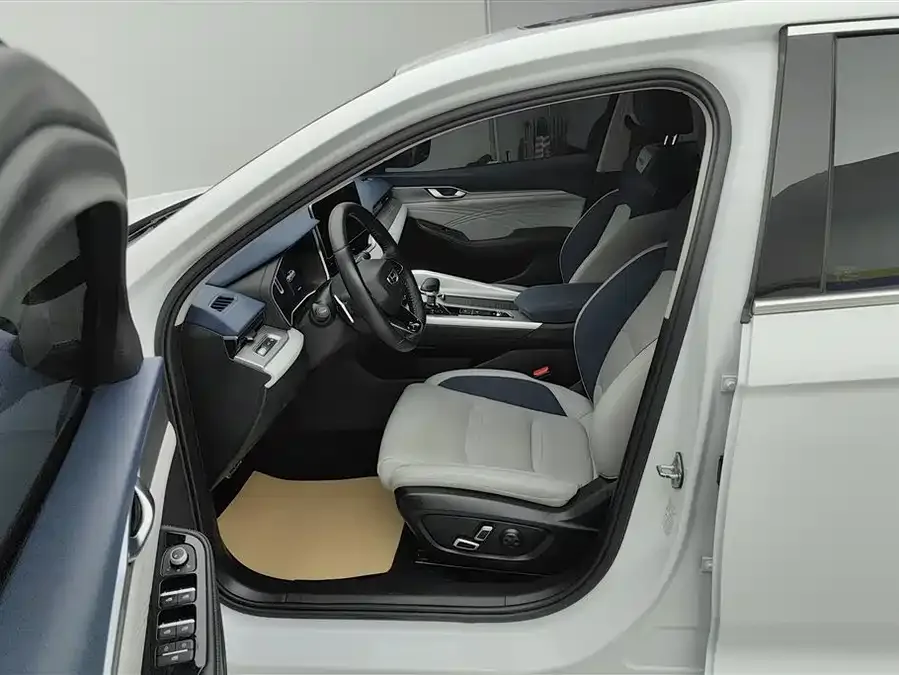 Geely Xingrui Xingrui 2021 Model 2.0TD Premium Edition 2022 — миниатюра 3