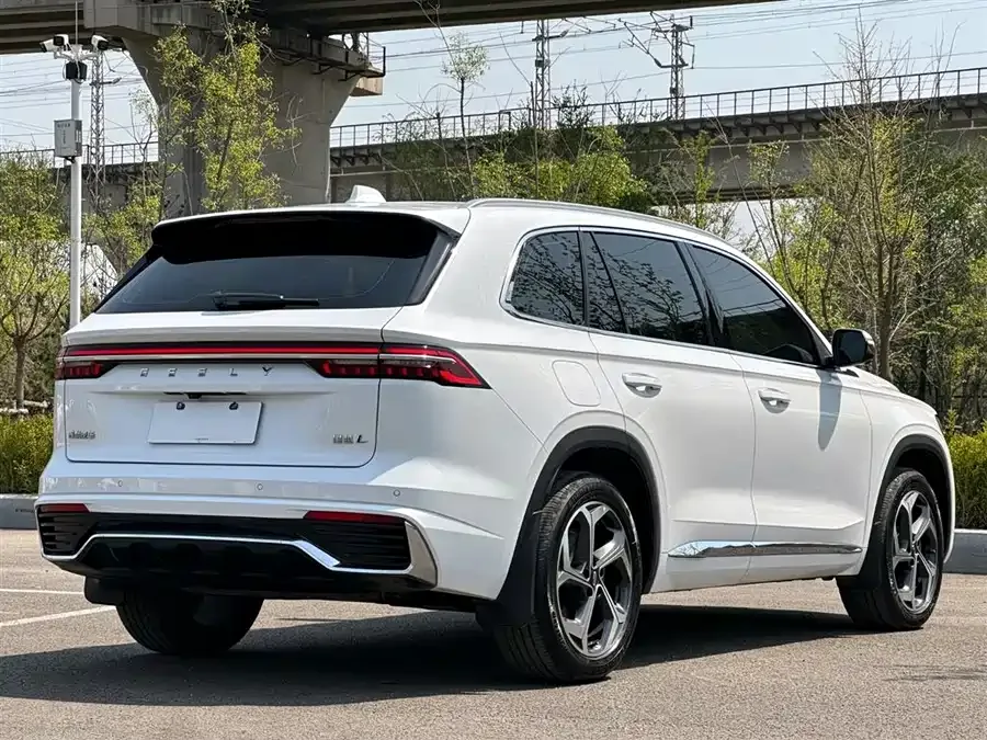 Geely Monjaro Xingyue L 2024 2.0TD High Power Automatic 2WD Yunqi Edition 2025 — миниатюра 2