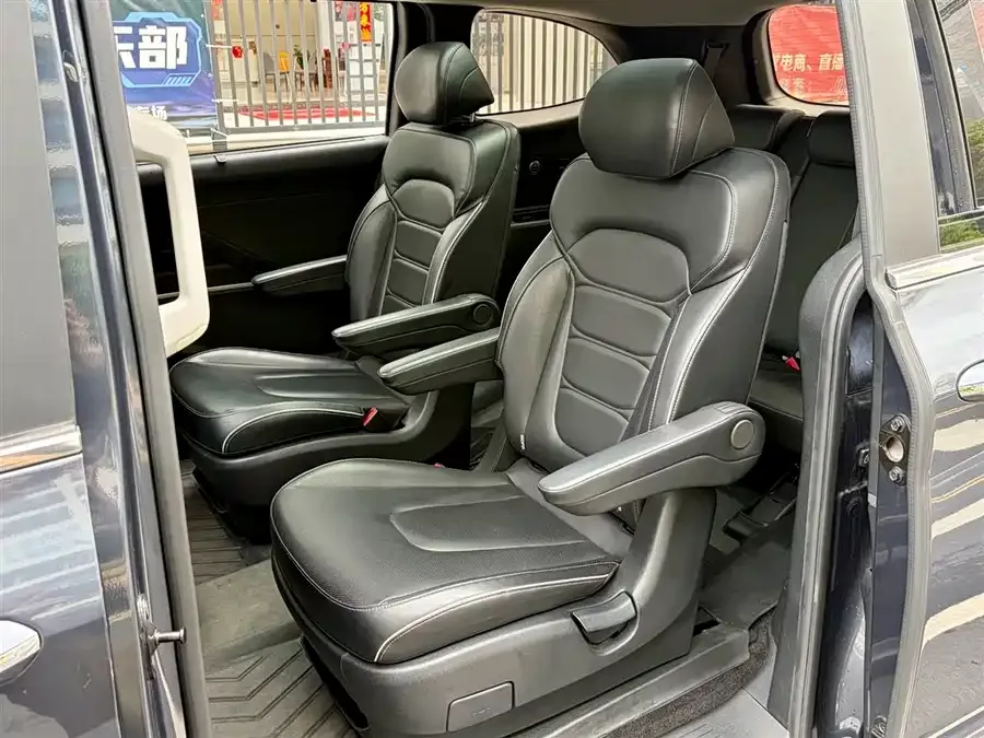 Hyundai Custo Kustu 2021 270TGDi Premium Edition LUX 2023 — миниатюра 5