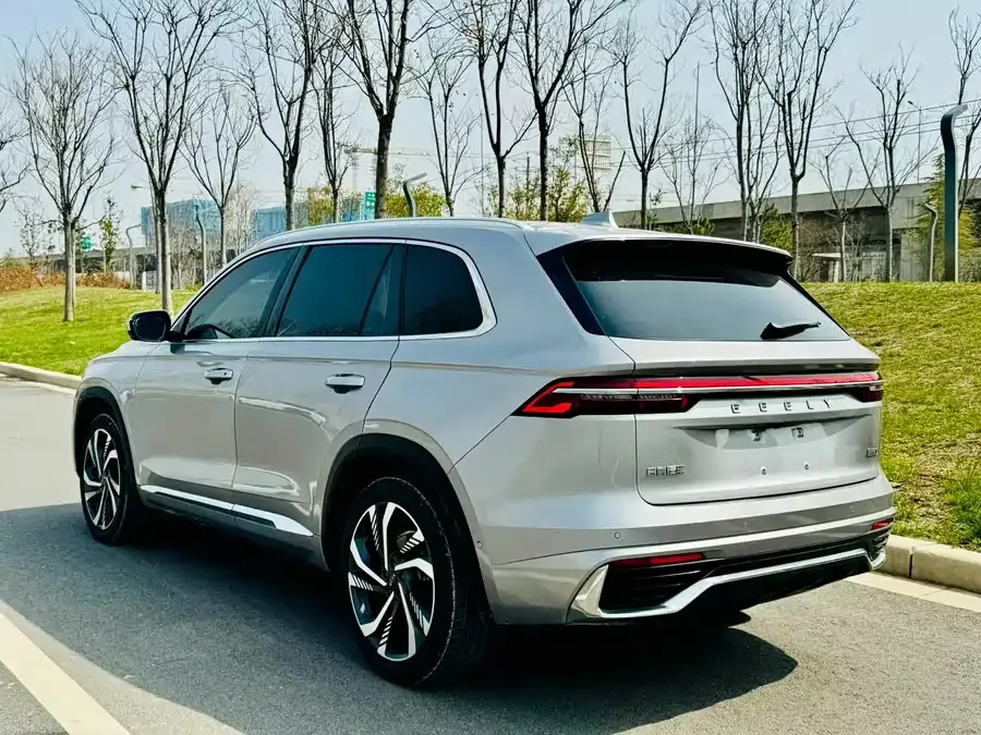 Geely Monjaro Xingyue L 2021 2.0TD DCT EVO 2WD Premium Edition 2022 — миниатюра 3