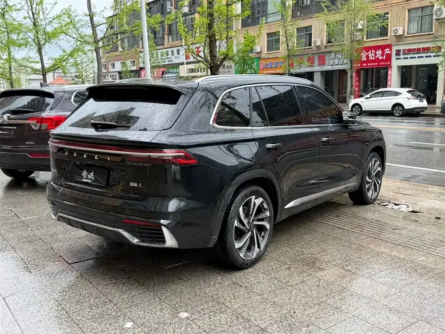 Geely Monjaro Xingyue L 2024 2.0TD High Power Automatic 2WD Yunqi Edition 2024 — миниатюра 3