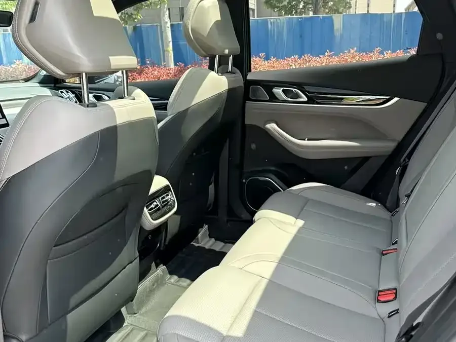 Geely Atlas L Boyue L 2025 fourth generation 1.5TD DCT Shanhe 2026 — миниатюра 5