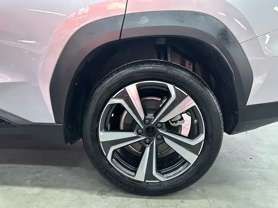 Geely Atlas L Boyue L 2025 fourth generation 1.5TD DCT Shanhe 2026 — миниатюра 5