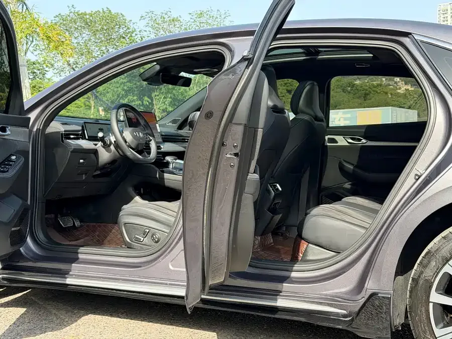 Geely Xingrui Xingrui 2025 Dongfangyao 2.0TD Star-gathering Edition 2025 — миниатюра 4
