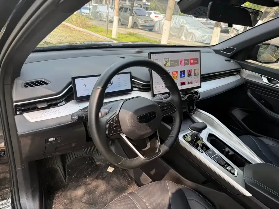 Geely Xingrui Xingrui 2025 Dongfangyao 1.5TD Kunlun Edition 2025 — миниатюра 2