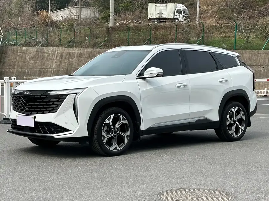 Geely Atlas L Boyue L 2024 1.5TD DCT Premium Edition 2025 — фото 1, купить с доставкой в Москву