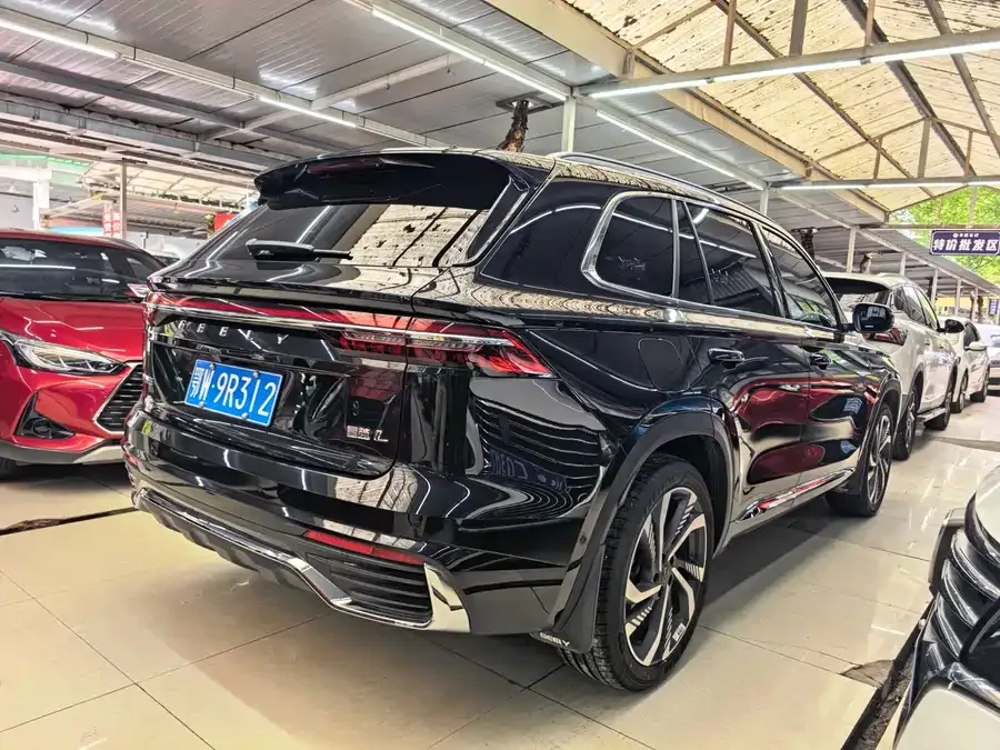 Geely Monjaro Xingyue L 2021 2.0TD DCT EVO 2WD Smart Edition 2023 — миниатюра 2