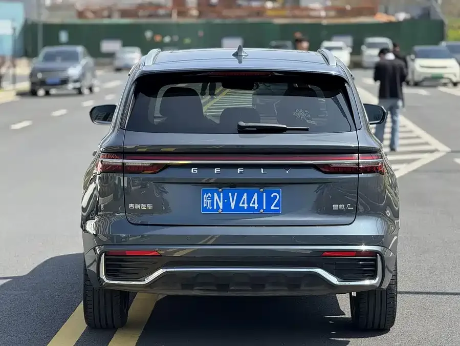 Geely Monjaro Xingyue L 2021 2.0TD DCT EVO 2WD Smart Edition 2022 — миниатюра 3