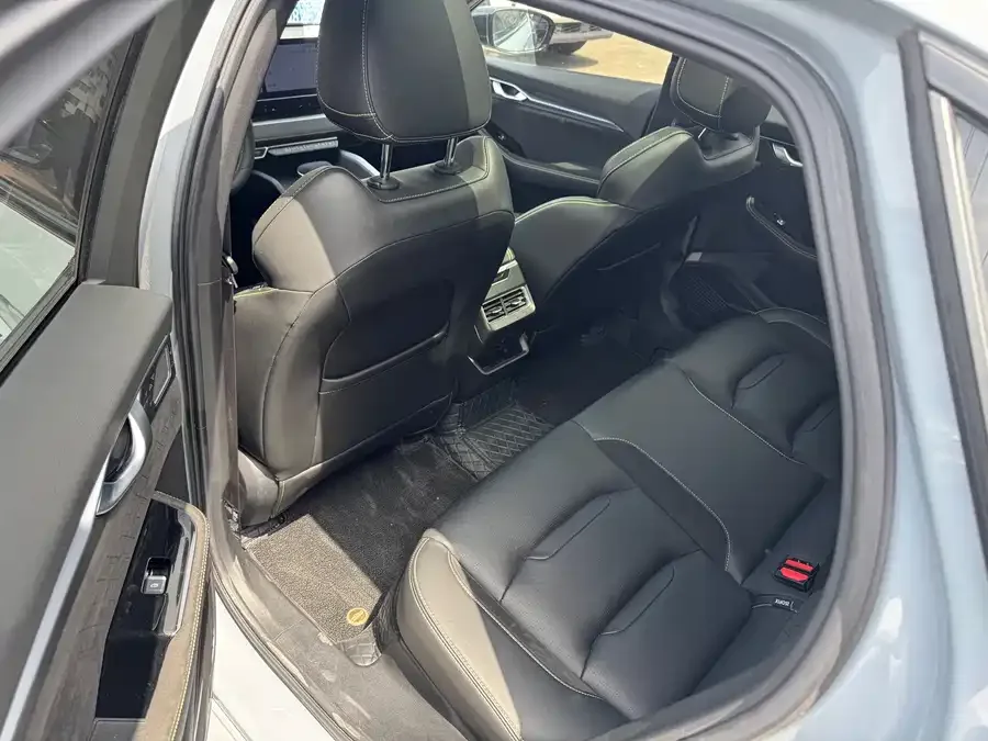 Geely Xingrui Xingrui 2023 2.0TD Space-Time Edition 2023 — миниатюра 5