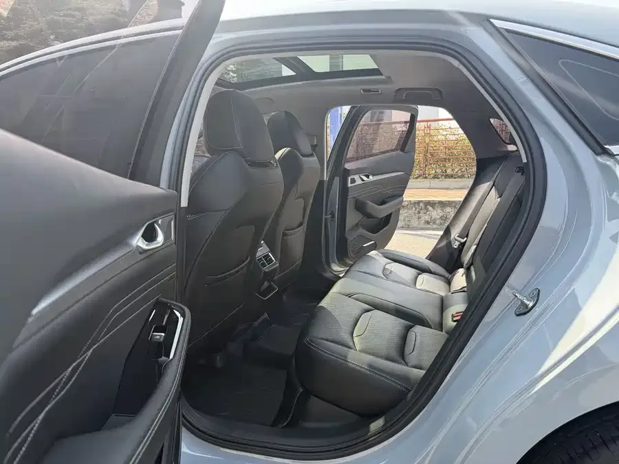 Geely Xingrui Xingrui 2023 2.0TD Luxury 2023 — миниатюра 5