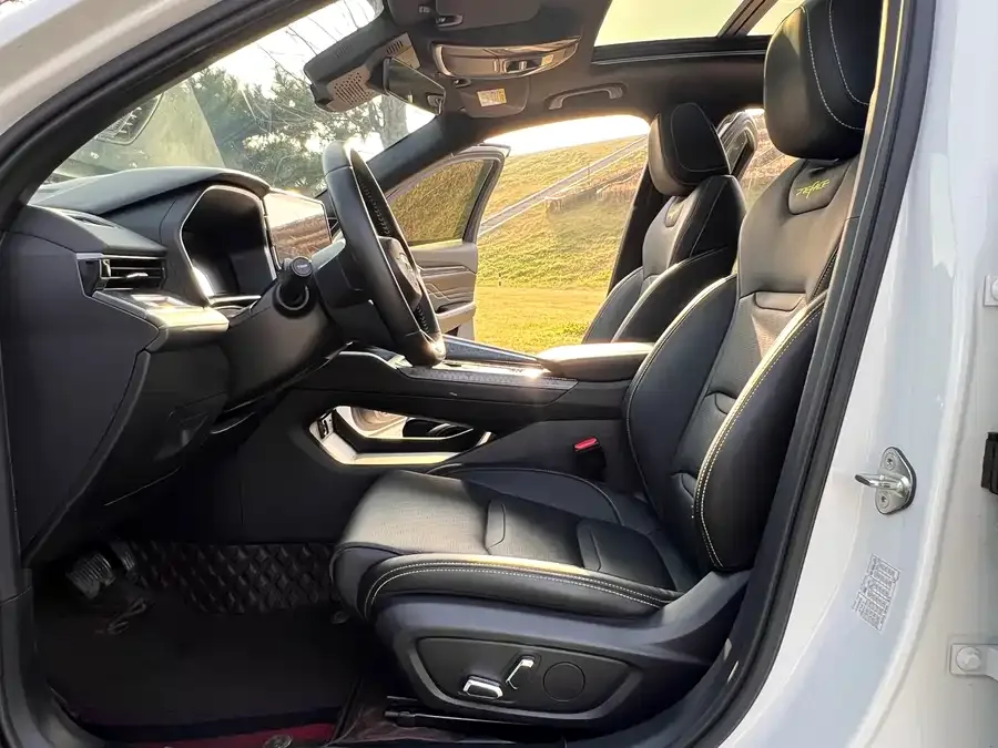 Geely Xingrui Xingrui 2023 1.5TD Fuyao Edition 2024 — миниатюра 4