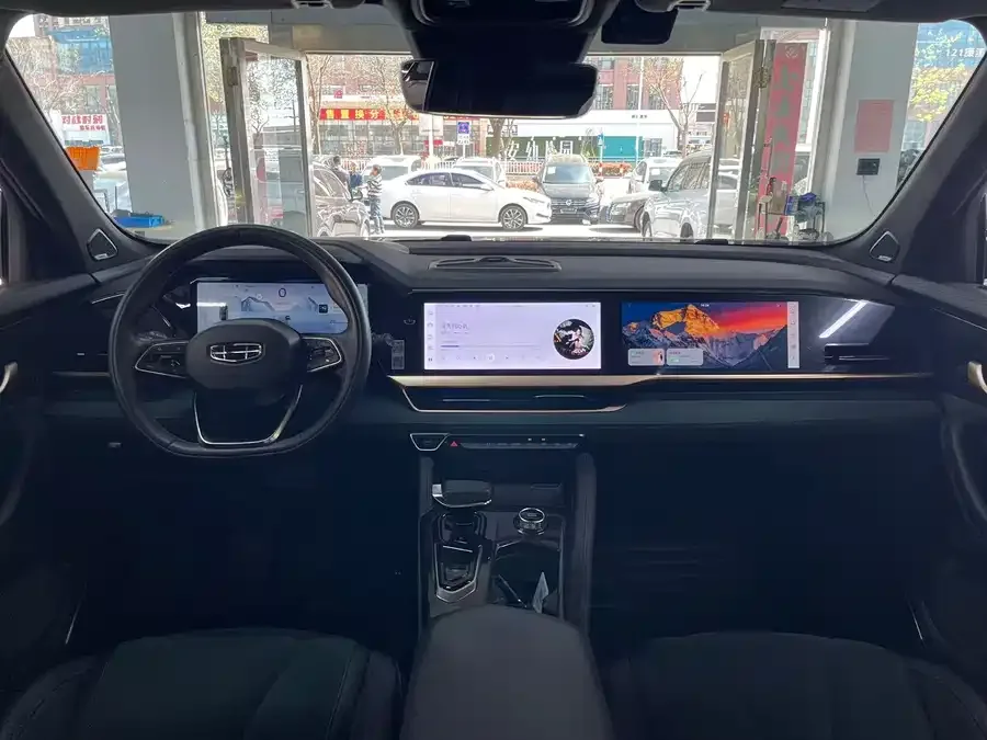 Geely Monjaro Xingyue L 2021 2.0TD DCT EVO 2WD Smart Edition 2022 — миниатюра 5