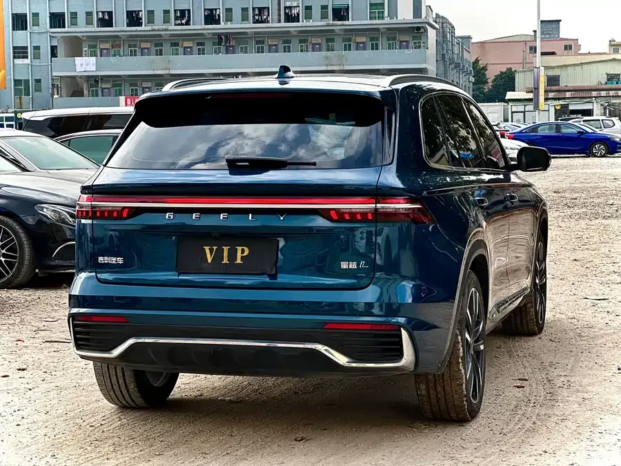 Geely Monjaro Xingyue L 2021 2.0TD DCT EVO 2WD flagship model 2022 — миниатюра 3
