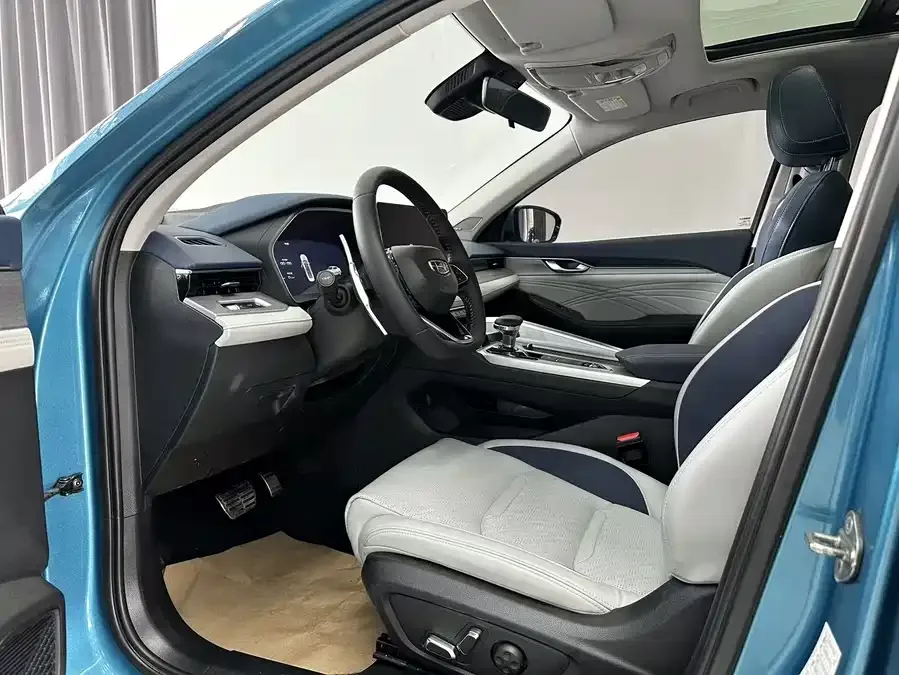 Geely Xingrui Xingrui 2023 2.0TD Premium Edition 2023 — миниатюра 3