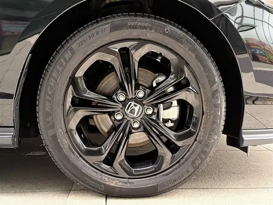 Honda Accord Accord 2025 260TURBO Luxury Edition 2025 — миниатюра 5