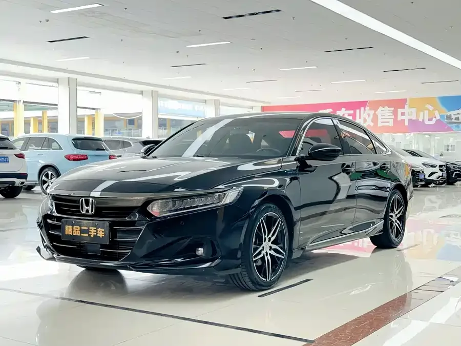 Honda Accord 2022 Accord 260TURBO Fantasy Night Premium Edition 2023 — фото 1, купить с доставкой в Москву