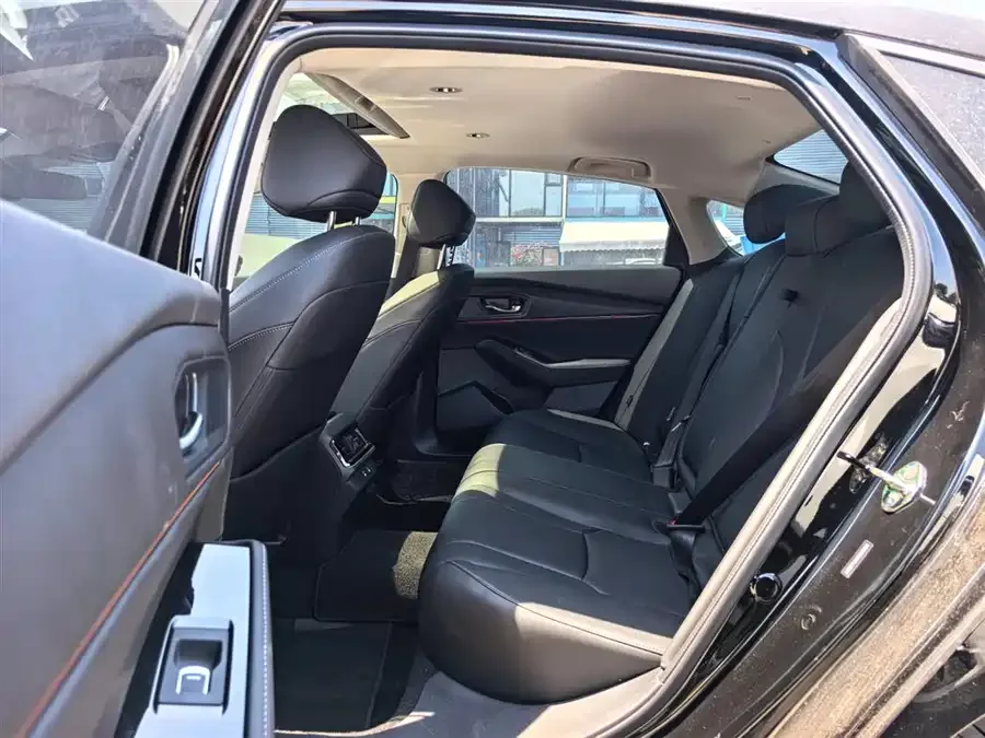 Honda Accord Accord 2024 260TURBO Luxury Edition 2024 — миниатюра 5