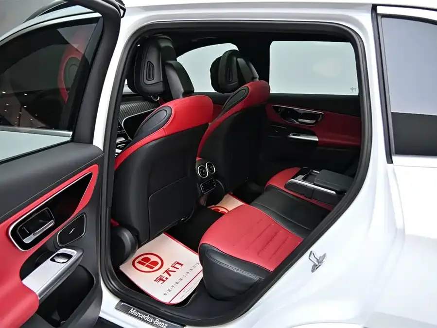 Mercedes-Benz GLC-Class Mercedes-Benz GLC 2023 GLC 300 L 4MATIC dynamic 5-seater 2023 — миниатюра 4