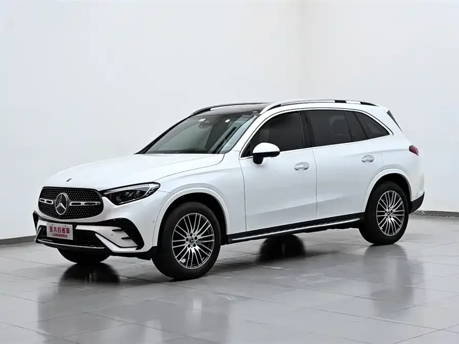 Mercedes-Benz GLC-Class 2023
