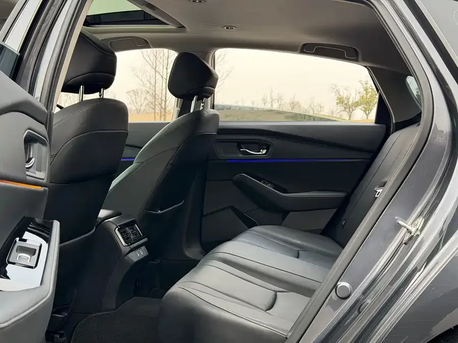 Honda Accord Accord 2023 260TURBO Smart Edition 2023 — миниатюра 3