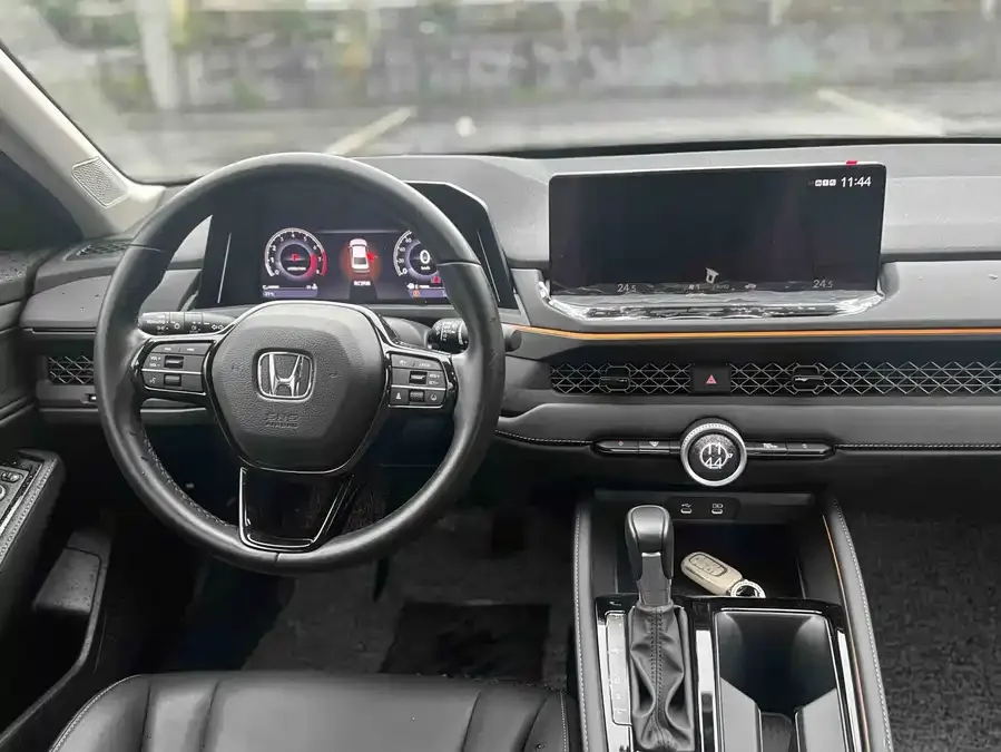 Honda Accord Accord 2023 260TURBO Smart Edition 2023 — миниатюра 5