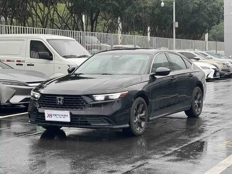 Honda Accord Accord 2023 260TURBO Smart Edition 2023 — фото 1, купить с доставкой в Москву