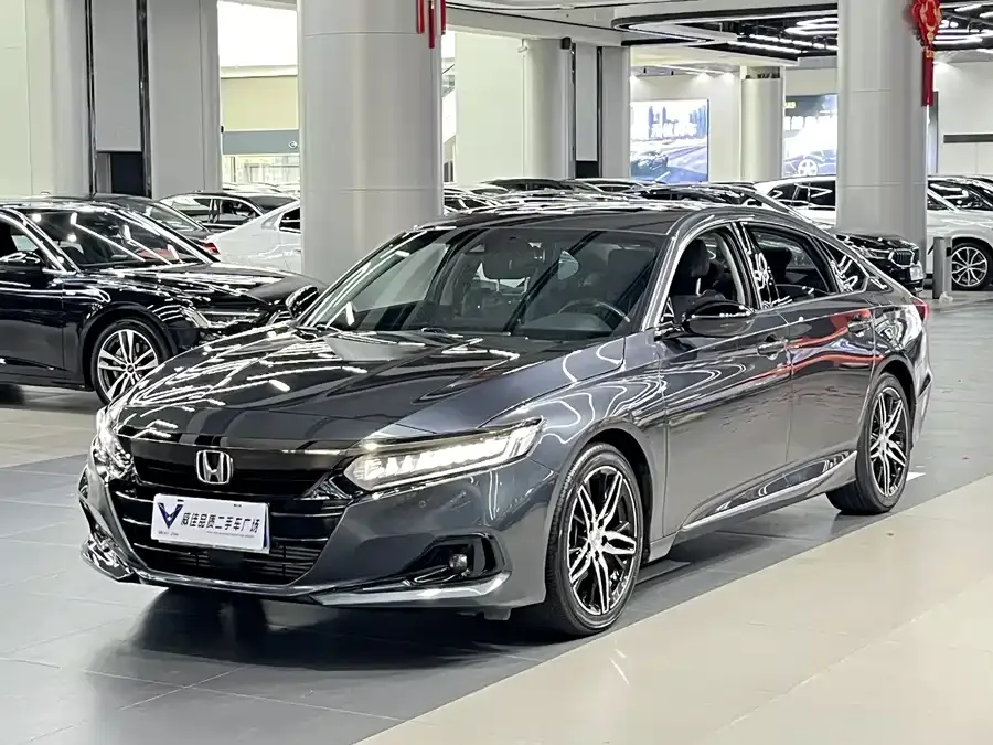 Honda Accord 2022 Accord 260TURBO Fantasy Night Premium Edition 2023 — фото 1, купить с доставкой в Москву