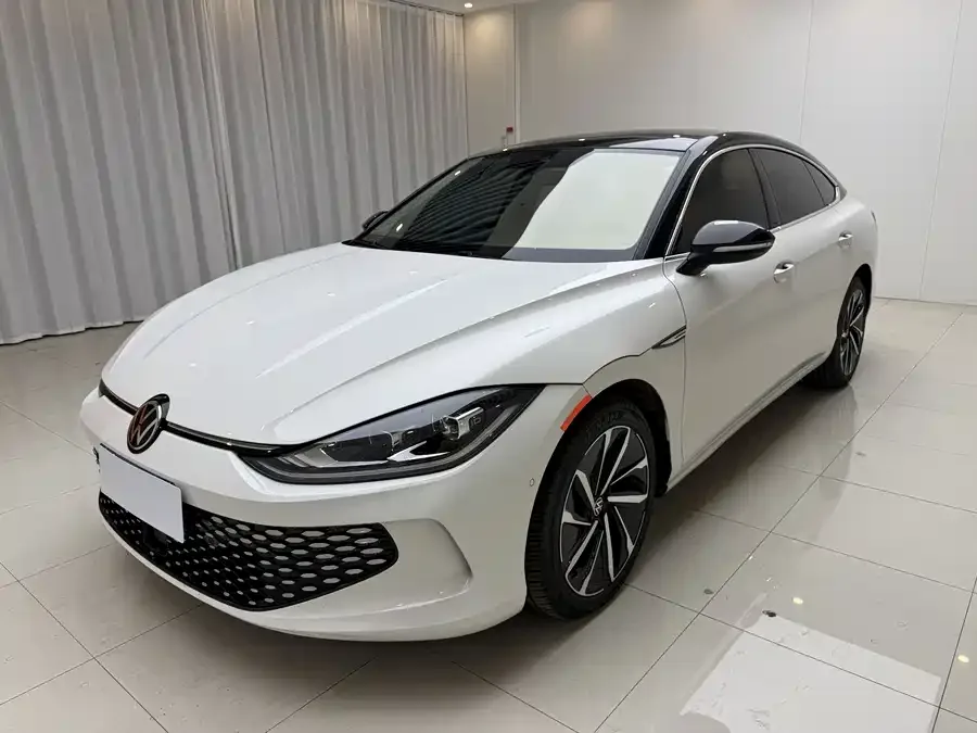 Volkswagen Lamando Lingdu 2022 Lingdu L 280TSI DSG Super Hot Flagship Edition 2022 — фото 1, купить с доставкой в Москву